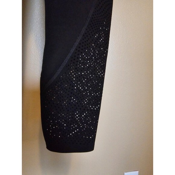 High waisted spanx by Sara Blakely size small - Picture 6 of 8